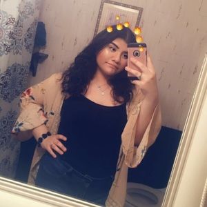 Meet your Posher, Coraima